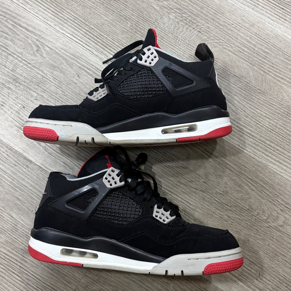 Jordan 4 Retro Black/ Cement Gray Sneakers- Size 7